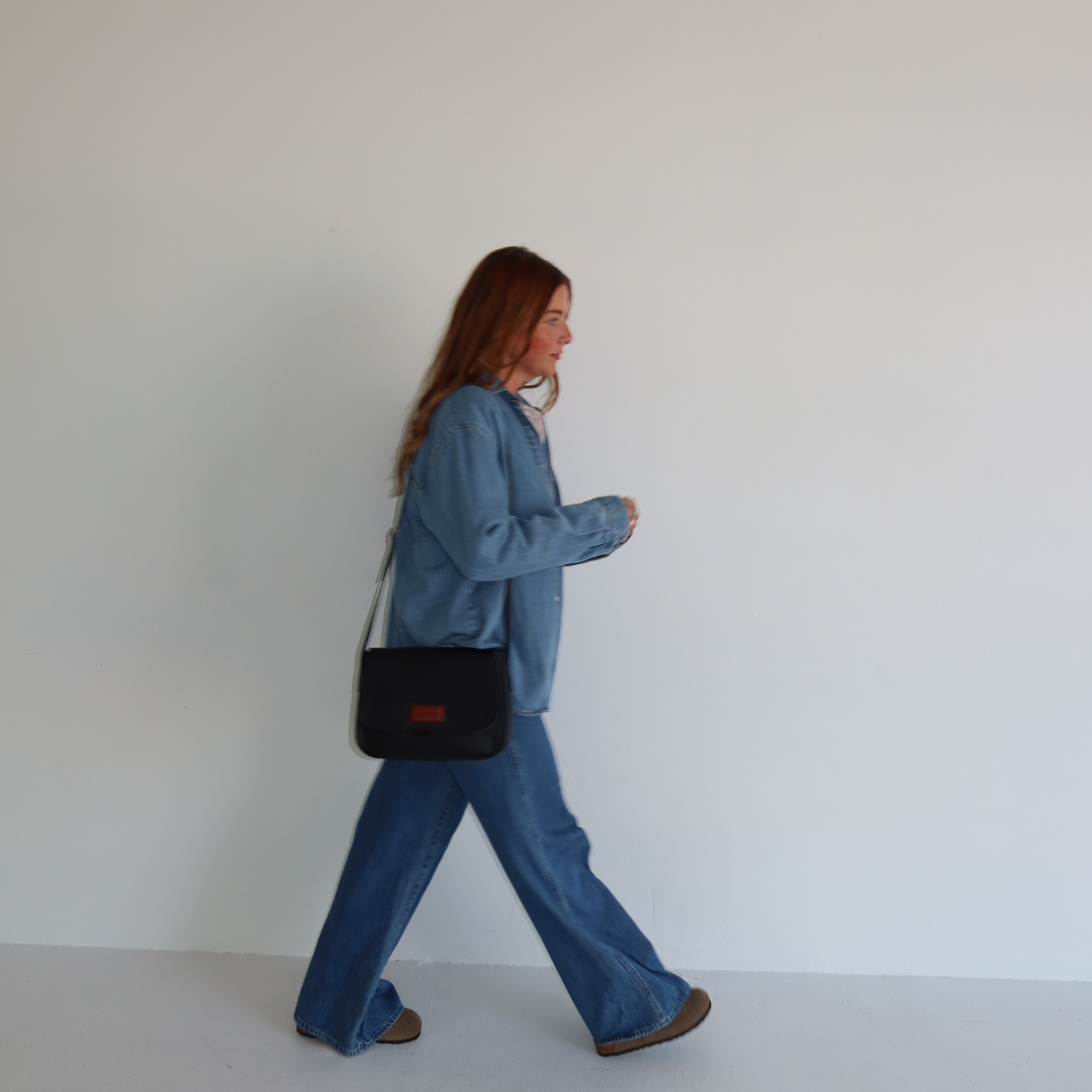 Paloma Classic in Black