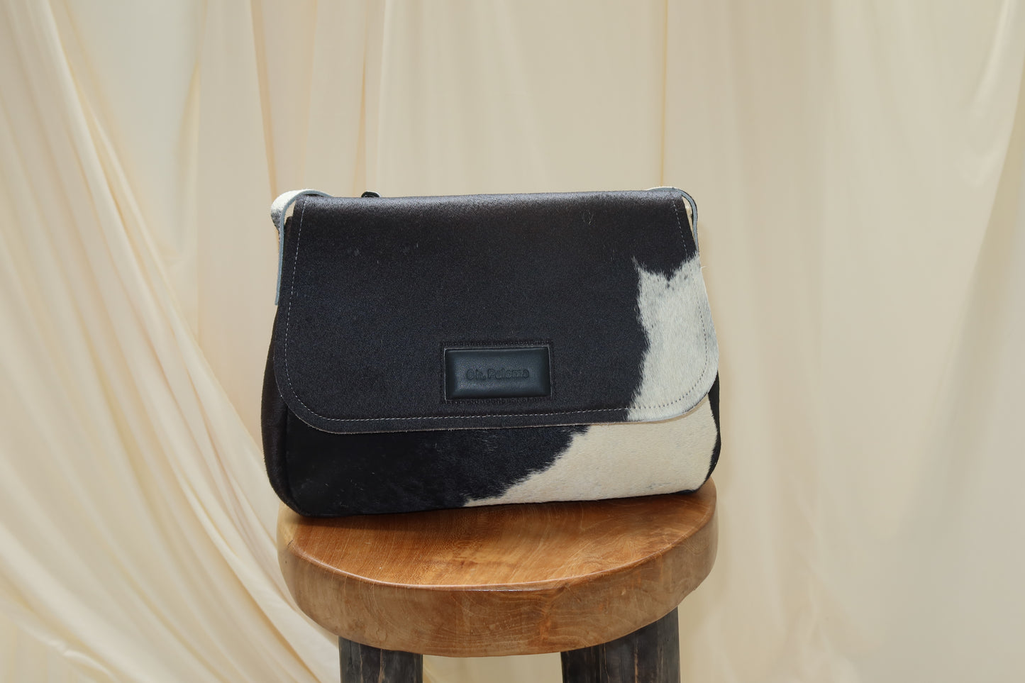 Paloma Shoulder Classic in Hide