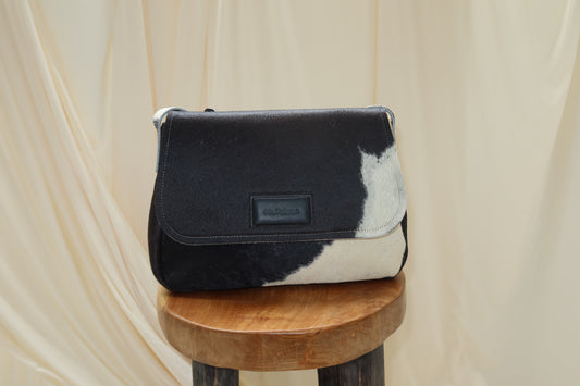 Paloma Shoulder Classic in Hide