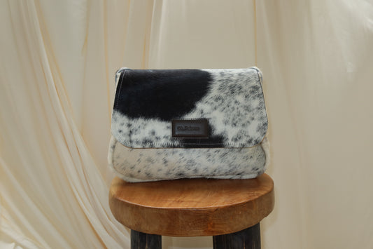 Paloma Shoulder Classic in Hide