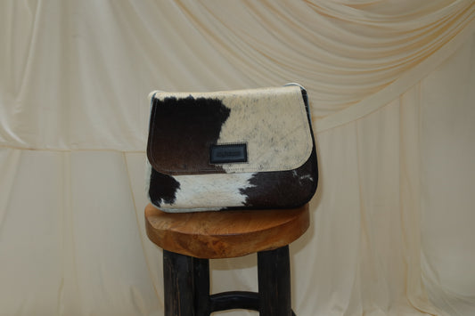 Paloma Shoulder Classic in Hide