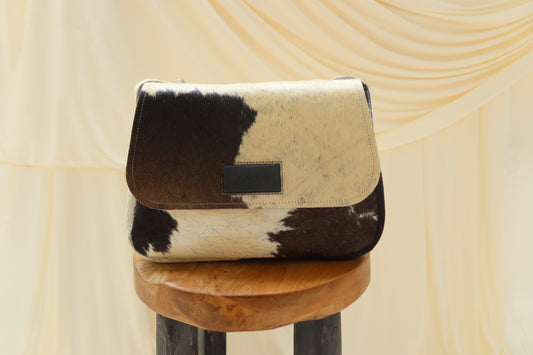 Paloma Shoulder Classic in Hide