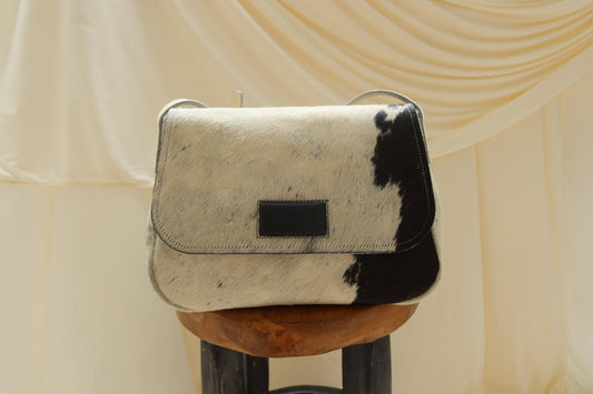 Paloma Shoulder Classic in Hide