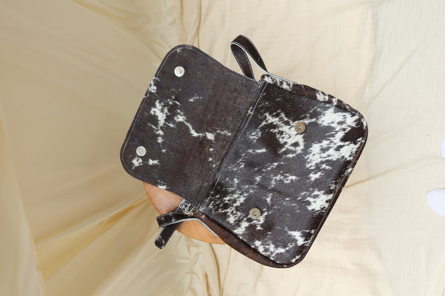 Paloma Shoulder Classic in Hide