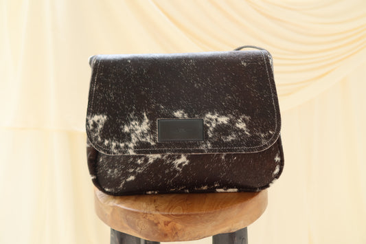 Paloma Shoulder Classic in Hide